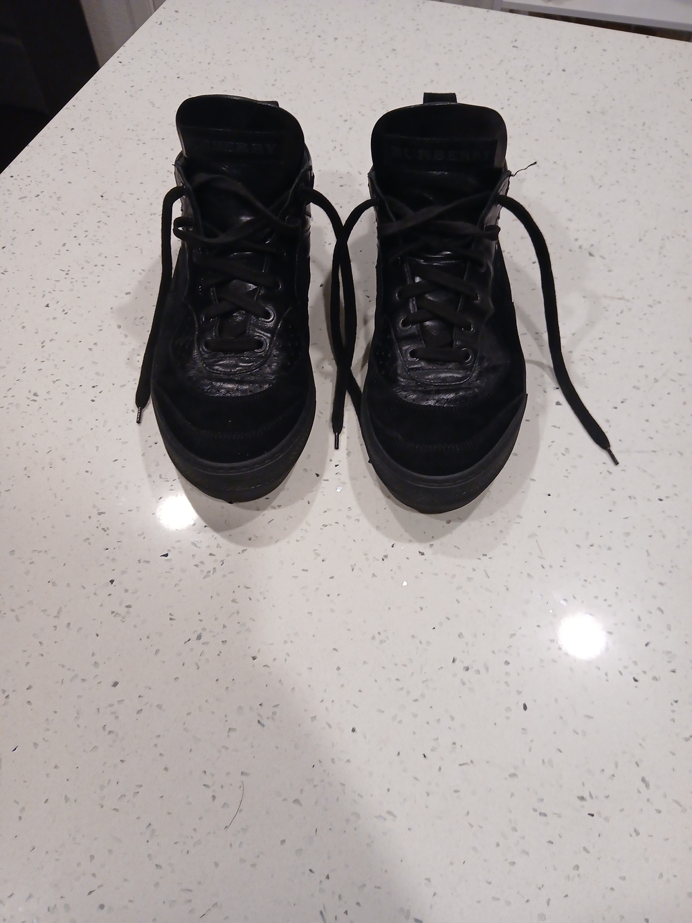 Men Burberry Black Sneakers Sz 44 Leather